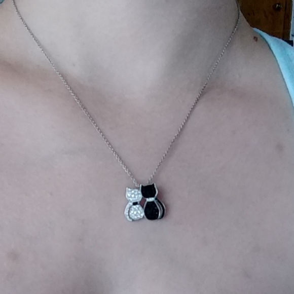 Necklace - Picture 3 of 4